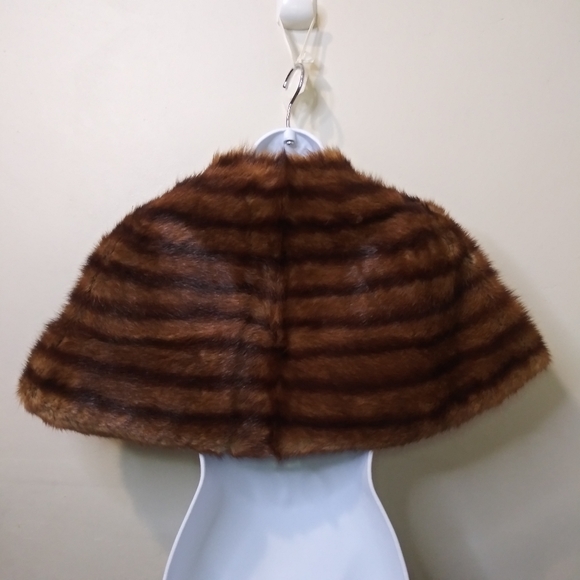 Vintage Mink Cape - Picture 13 of 13